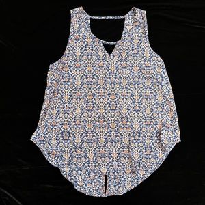 Lush flow tank nwot